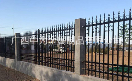 鋅鋼護(hù)欄 鋅鋼護(hù)欄